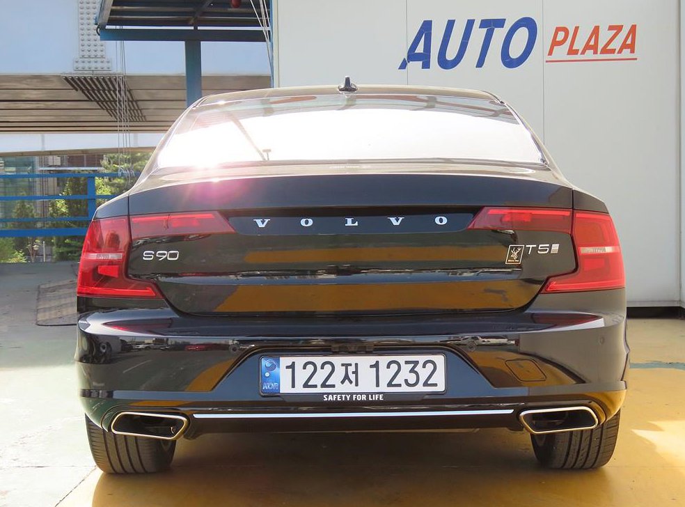 볼보 S90 T5 인스크립션 사진 4