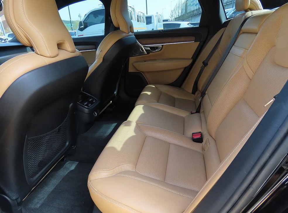 볼보 S90 T5 인스크립션 사진 8