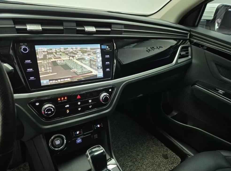 KG모빌리티(쌍용)  코란도 2WD 가솔린 1.5 C5 플러스 사진 16