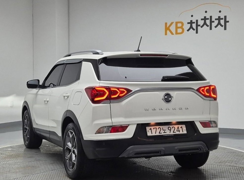 KG모빌리티(쌍용)  코란도 2WD 가솔린 1.5 C5 플러스 사진 2