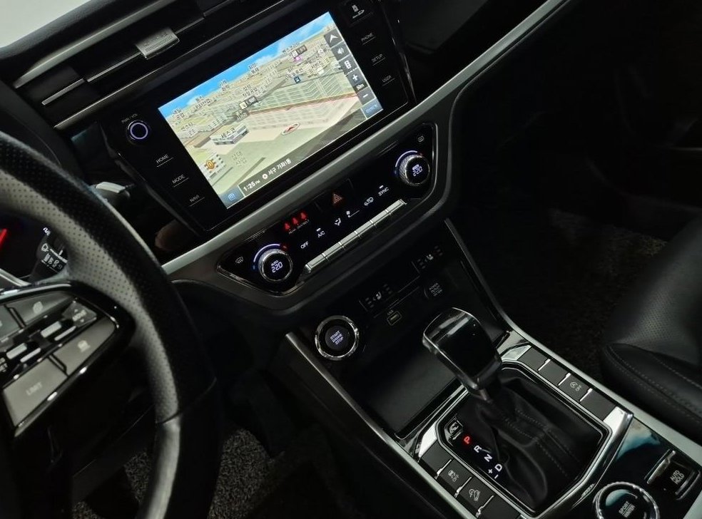 KG모빌리티(쌍용)  코란도 2WD 디젤 1.6 C5 플러스 사진 10