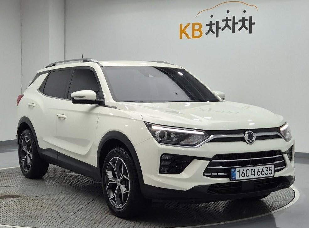 KG모빌리티(쌍용)  코란도 2WD 디젤 1.6 C5 플러스 사진 4