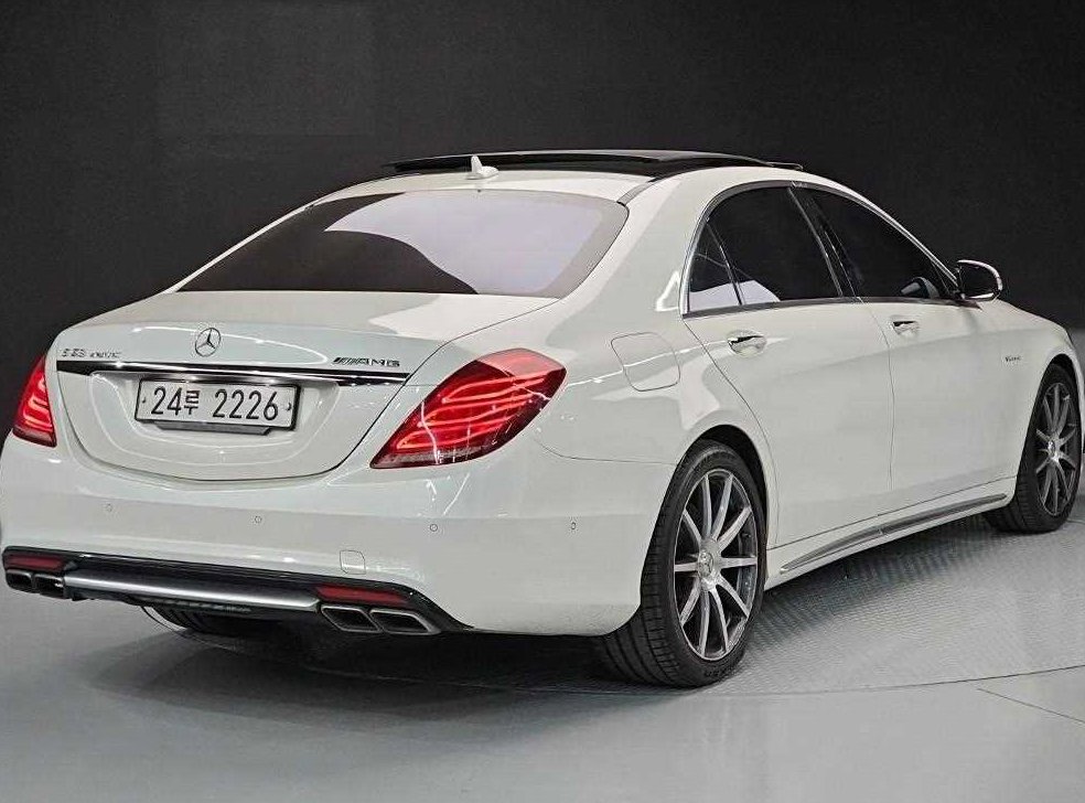 벤츠 S 클래스 S 63 AMG 4MATIC 사진 3