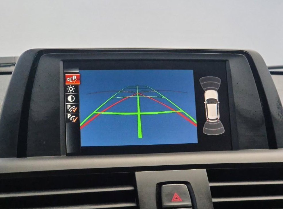BMW 1시리즈 118d 스포츠 사진 14
