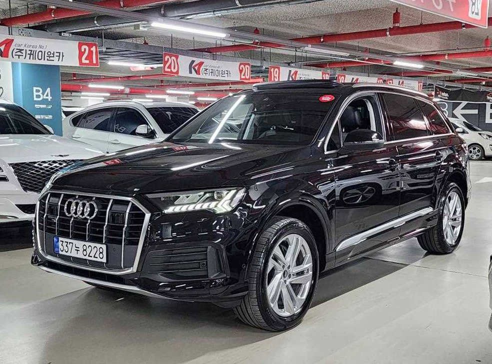 아우디 Q7 45 TDI 콰트로