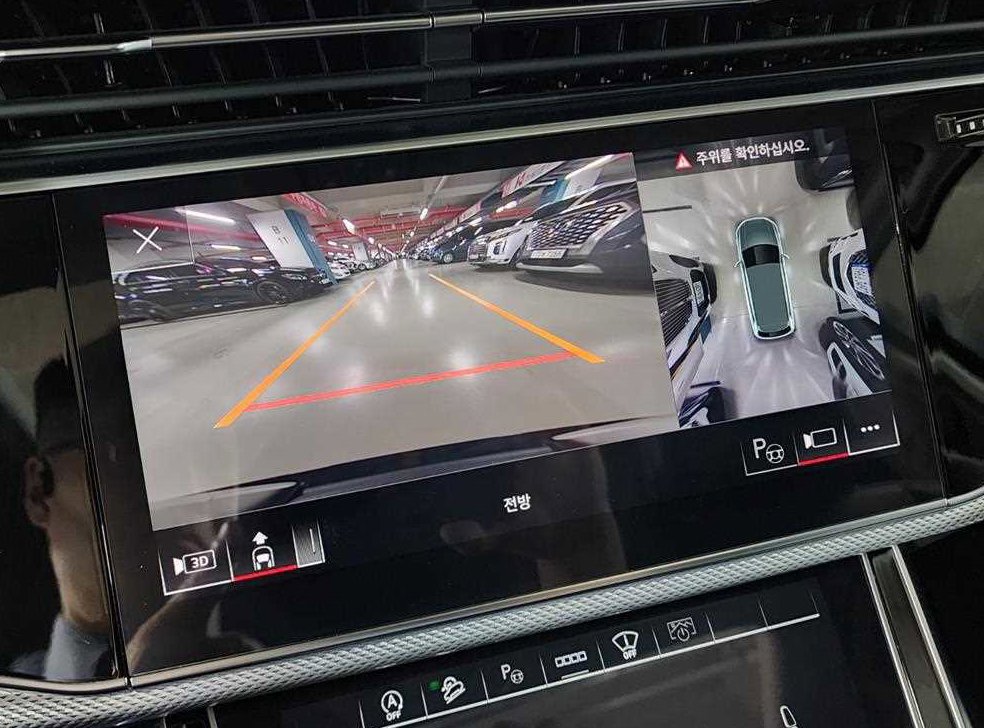 아우디 Q7 45 TDI 콰트로 사진 17
