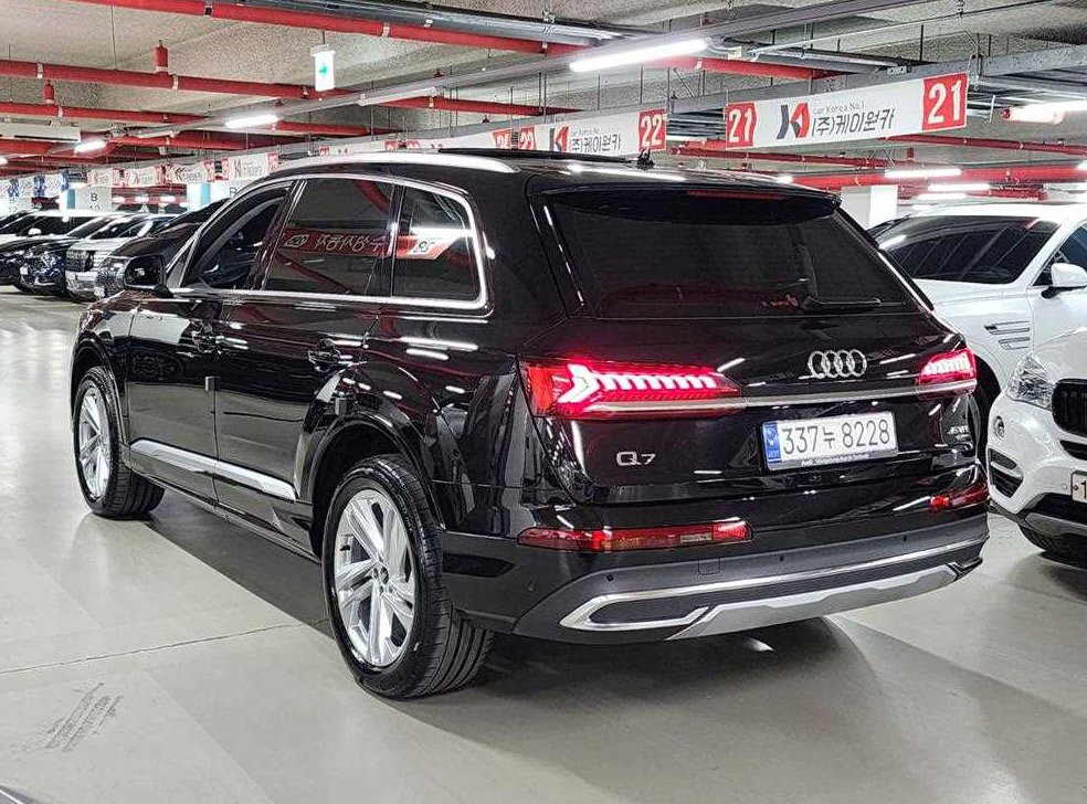 아우디 Q7 45 TDI 콰트로 사진 6