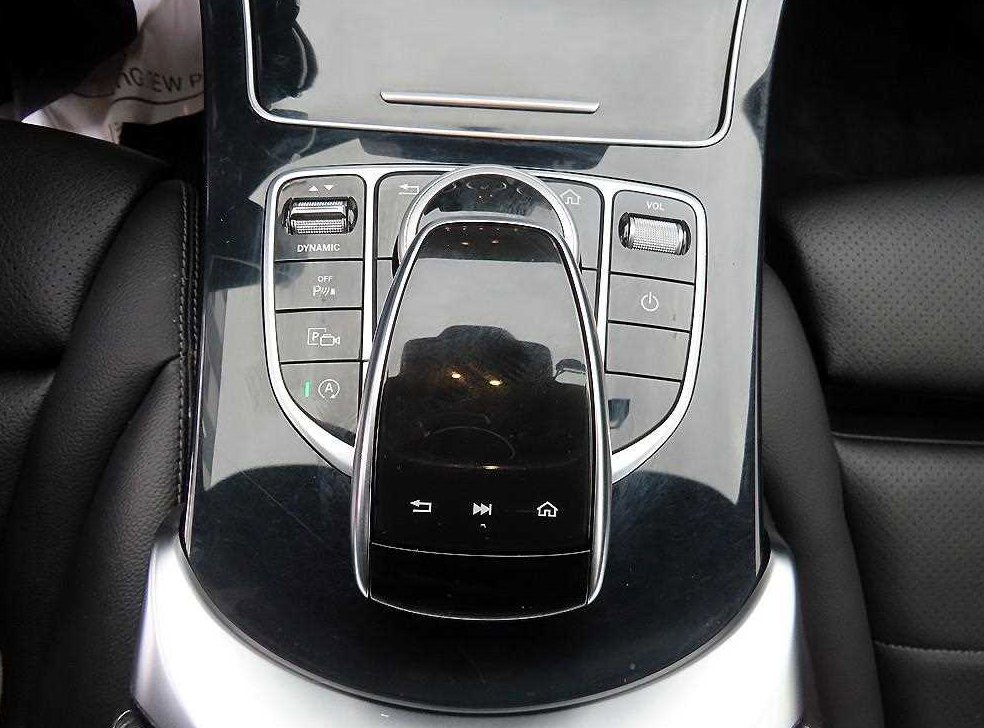 벤츠 C 클래스 C220 d 4MATIC 아방가르드 사진 13