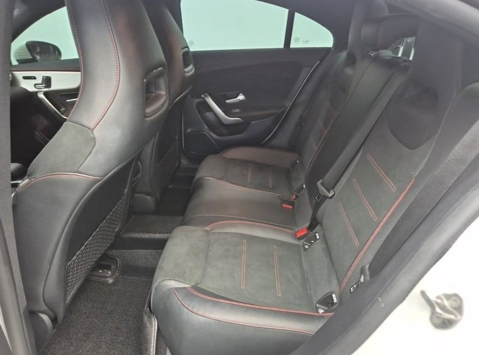 벤츠 CLA 클래스 CLA 250 4MATIC 사진 12