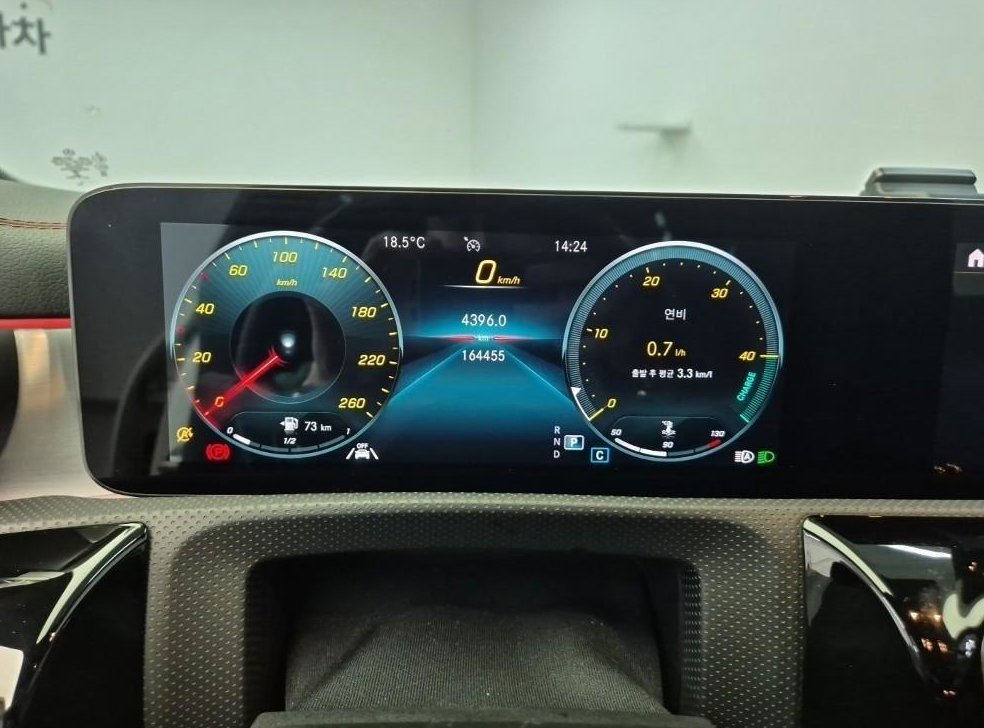 벤츠 CLA 클래스 CLA 250 4MATIC 사진 6