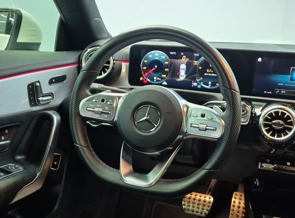 벤츠 CLA 클래스 CLA 250 4MATIC 사진 9