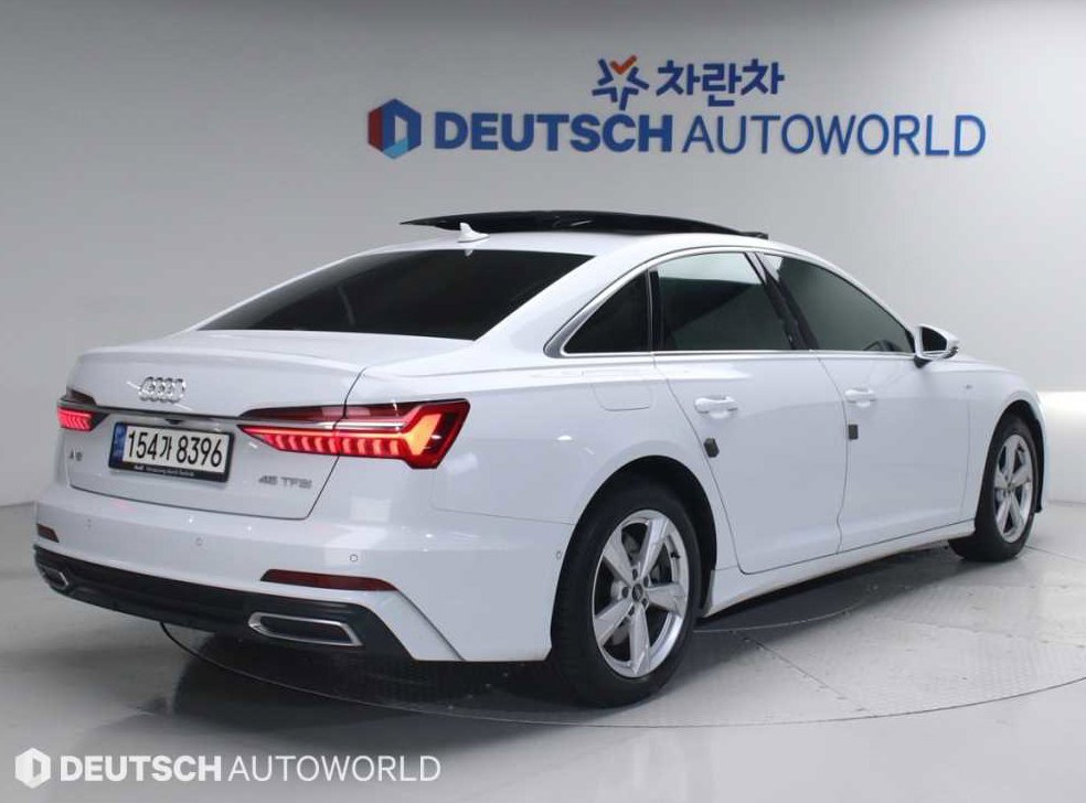 아우디 A6 45 TFSI 사진 2