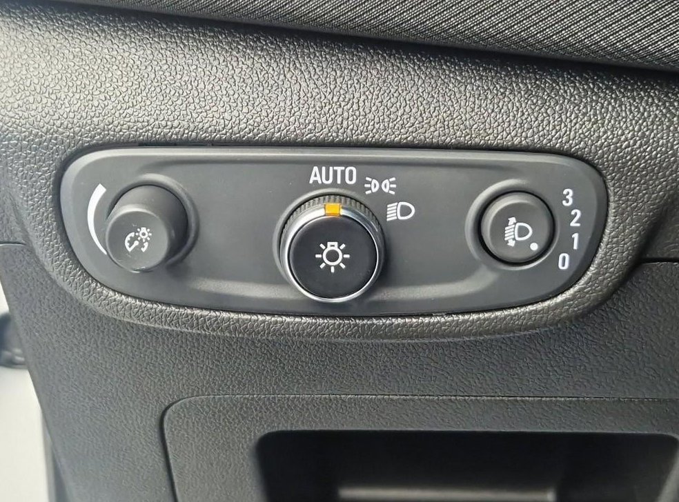쉐보레 트레일블레이저 가솔린 1.35 터보 4WD 사진 16