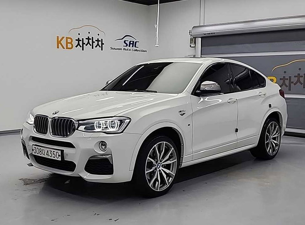 BMW X4 M40i