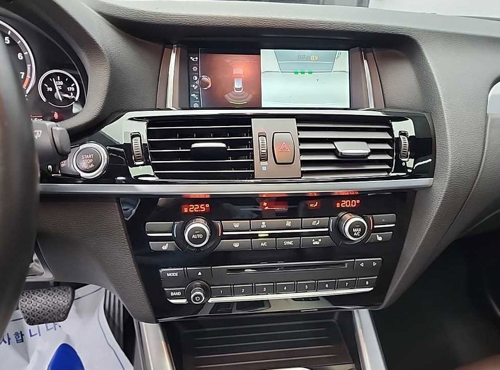 BMW X4 M40i 사진 10