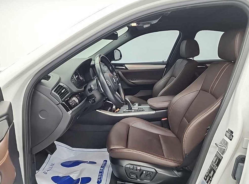 BMW X4 M40i 사진 11