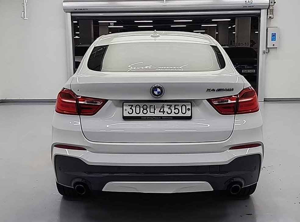 BMW X4 M40i 사진 3