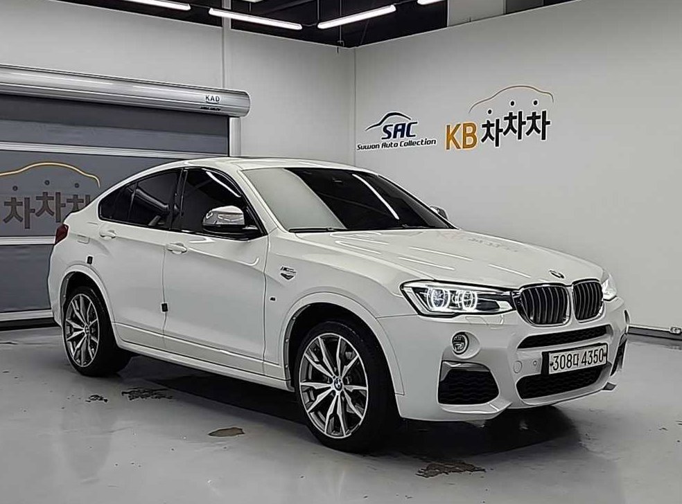 BMW X4 M40i 사진 4