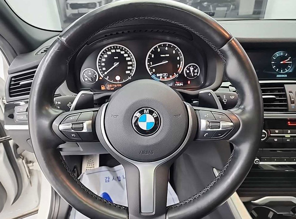 BMW X4 M40i 사진 9