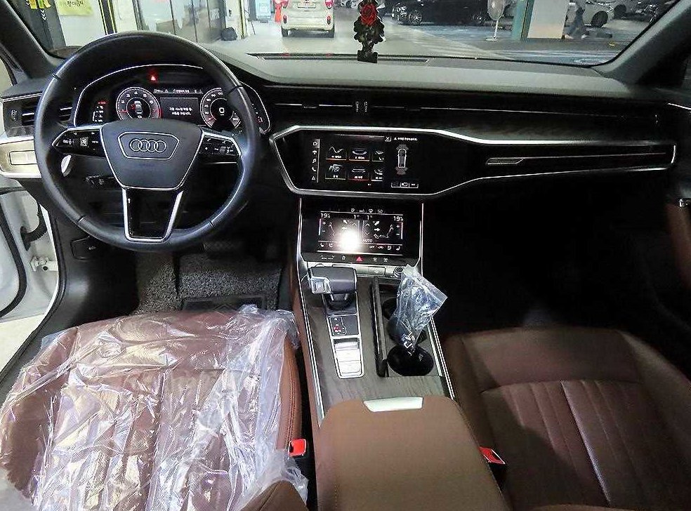아우디 A6 45 TFSI 사진 10