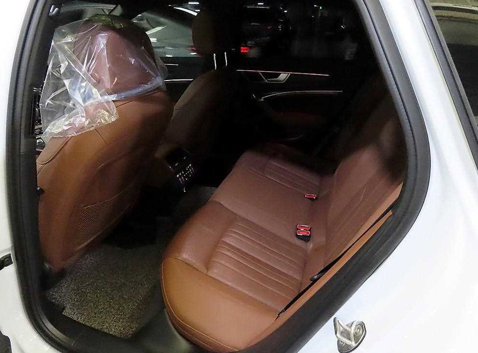 아우디 A6 45 TFSI 사진 7