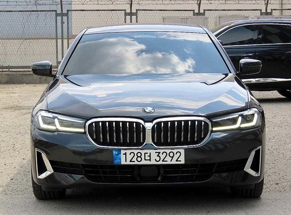 BMW 5시리즈 520i 럭셔리