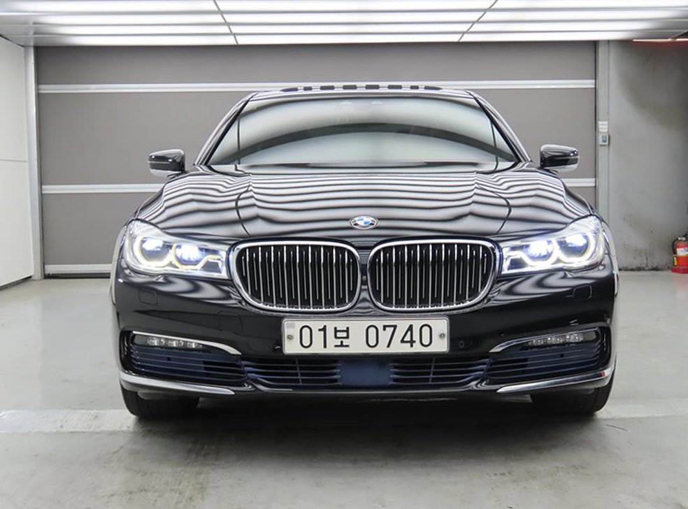 BMW 7시리즈 730d xDrive 사진 2