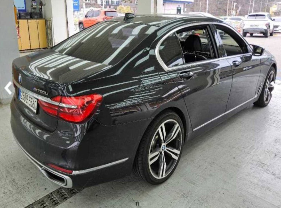 BMW 7시리즈 750Li xDrive 사진 3