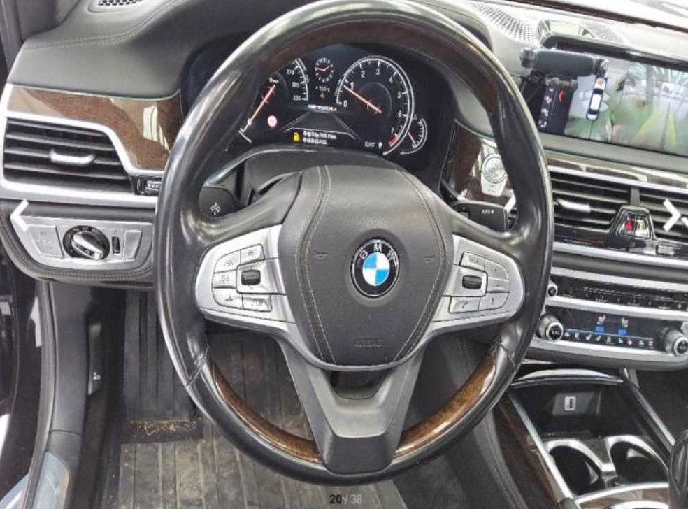 BMW 7시리즈 750Li xDrive 사진 7