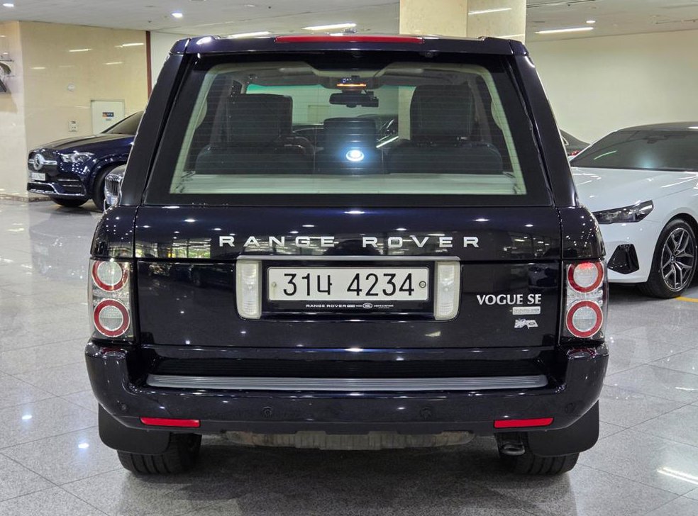 랜드로버 레인지로버 3.7 TDV8 VOGUE 사진 4