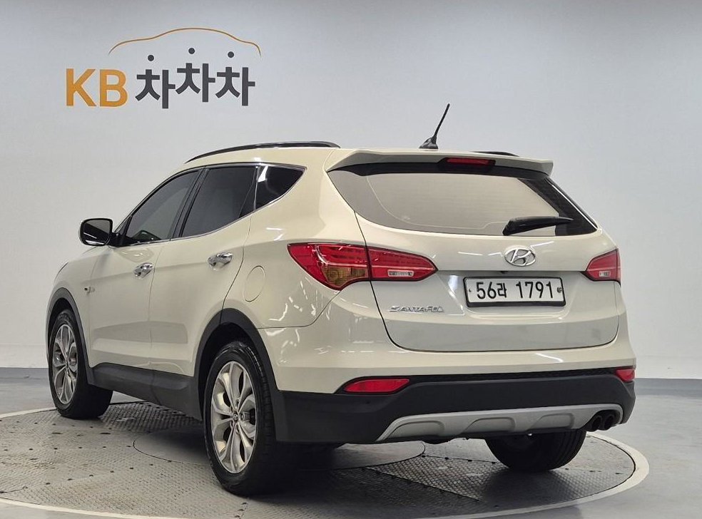 현대 싼타페 디젤 2WD 2.0 익스클루시브 사진 2