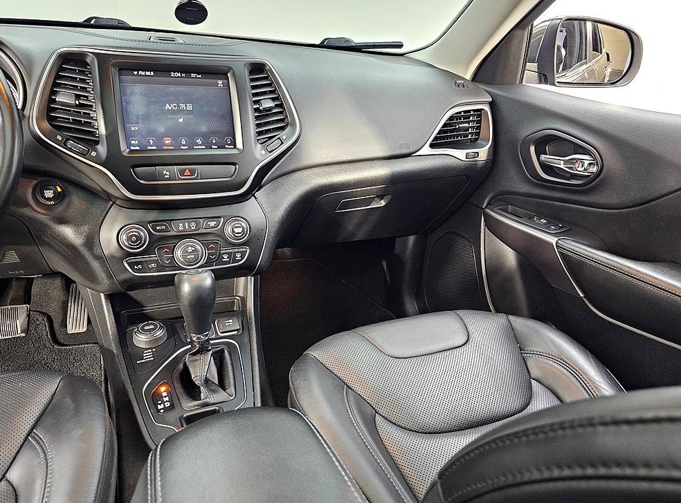 지프 체로키 2.4 론지튜드 AWD 사진 10