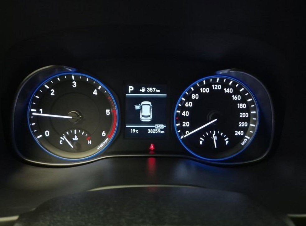 현대 코나 디젤 1.6 2WD 사진 6