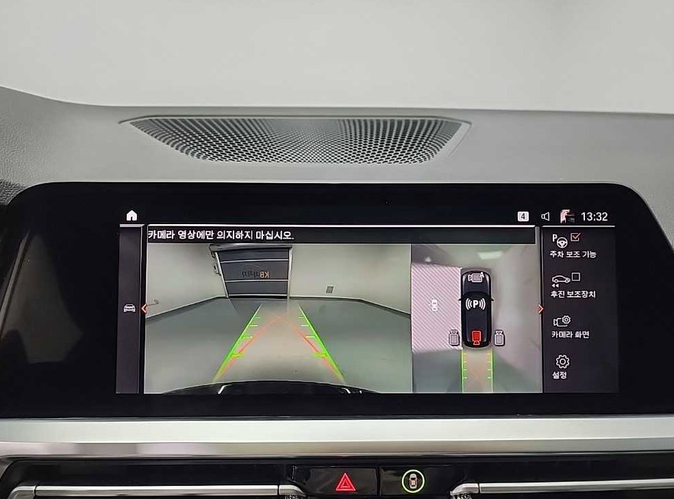 BMW 3시리즈 320d 투어링 M 스포츠 사진 16