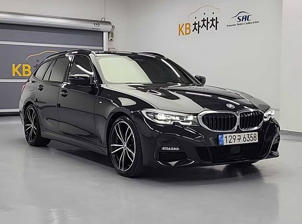 BMW 3시리즈 320d 투어링 M 스포츠 사진 4