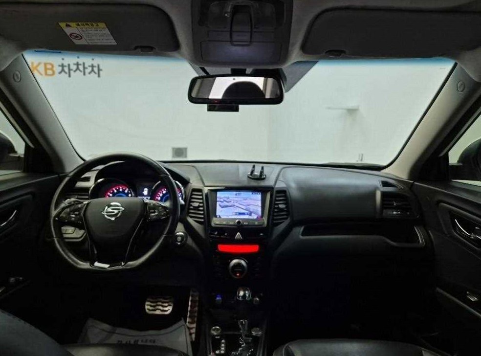 KG모빌리티(쌍용)  티볼리 2WD 가솔린 1.6 RX 사진 7