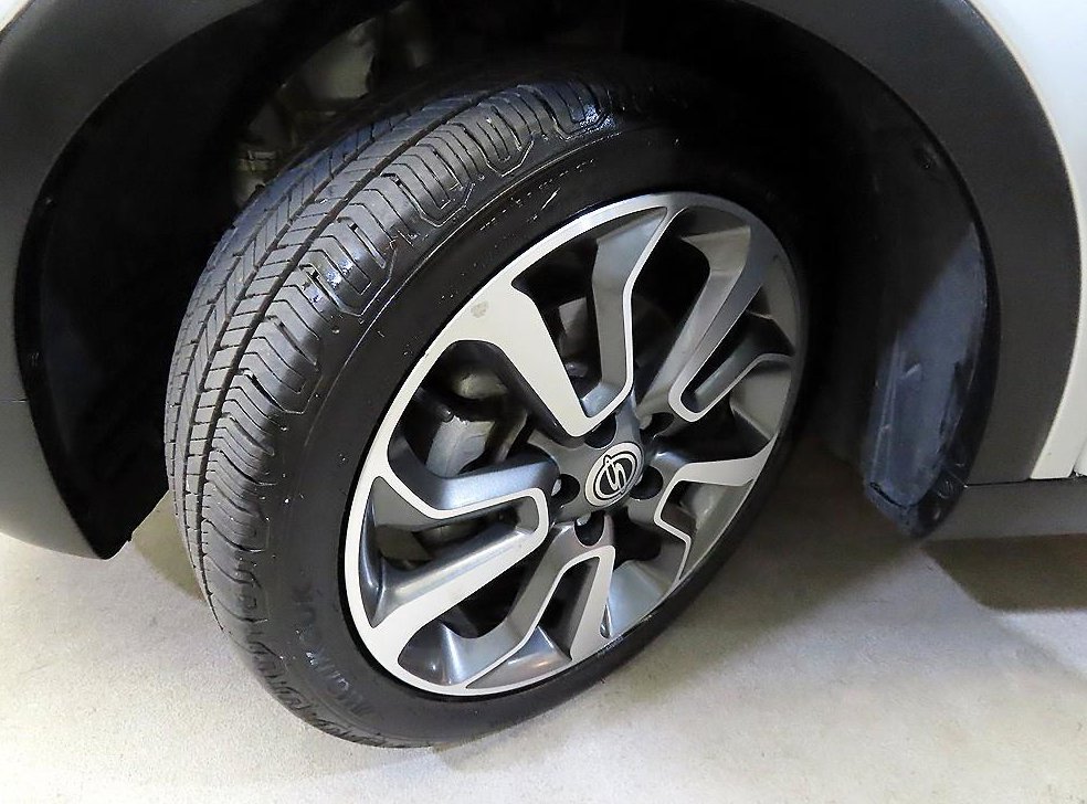 KG모빌리티(쌍용)  티볼리 디젤 4WD 1.6 VX 사진 19
