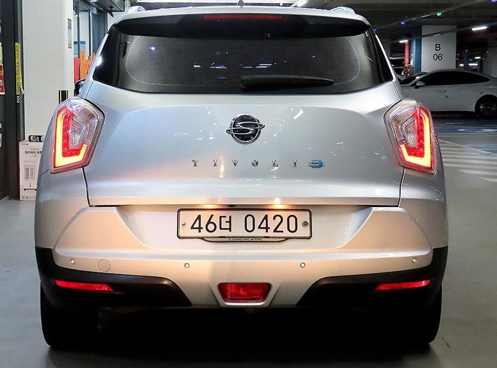 KG모빌리티(쌍용)  티볼리 디젤 4WD 1.6 VX 사진 5