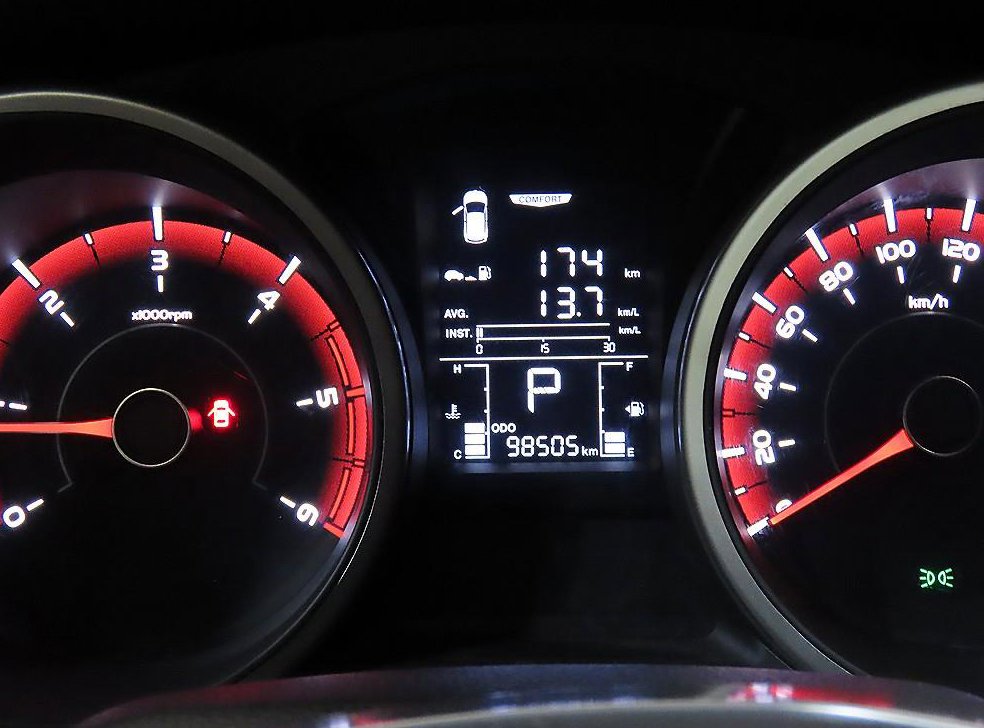 KG모빌리티(쌍용)  티볼리 디젤 4WD 1.6 VX 사진 9