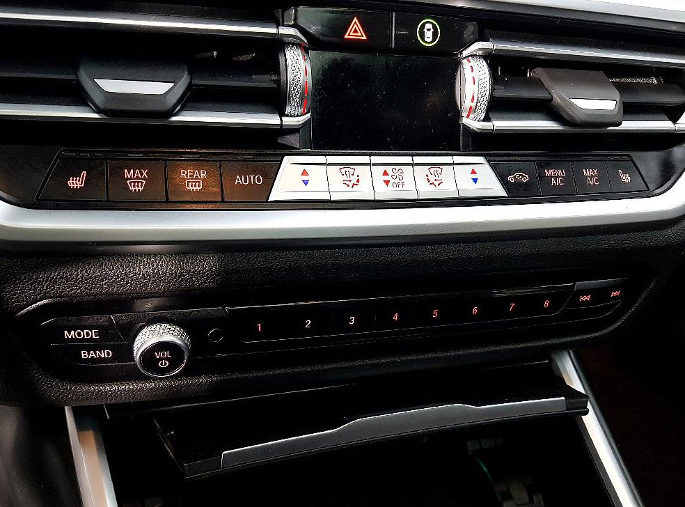 BMW 3시리즈 320i 럭셔리 사진 11