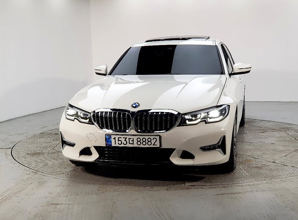 BMW 3시리즈 320i 럭셔리 사진 2