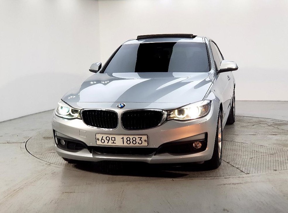 BMW 그란투리스모 GT 320D xDrive 사진 2