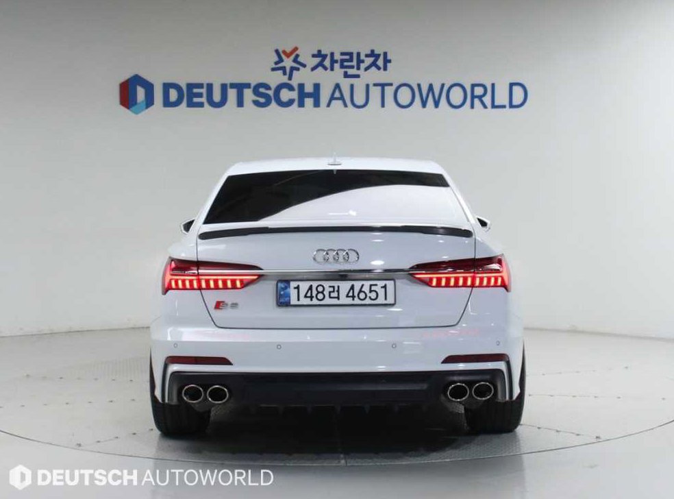 아우디 A6 45 TFSI 콰트로 프리미엄 사진 4