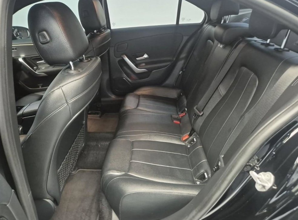 벤츠 A 클래스 A220 세단 사진 12