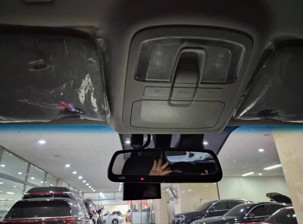 KG모빌리티(쌍용)  코란도 2WD 가솔린 1.5 C5 사진 18