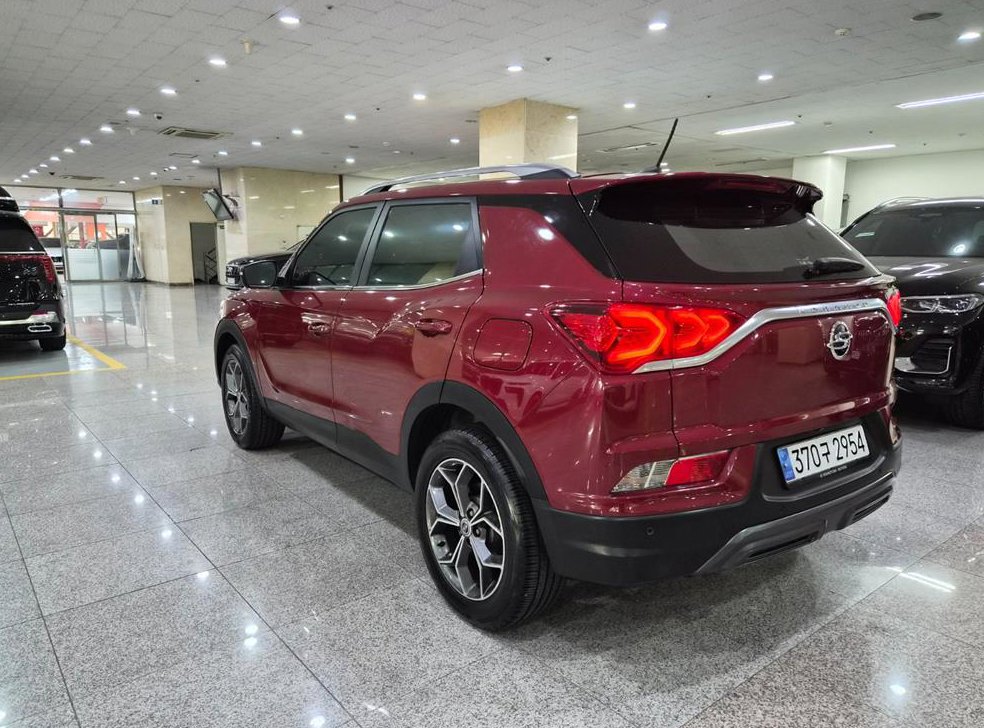 KG모빌리티(쌍용)  코란도 2WD 가솔린 1.5 C5 사진 3