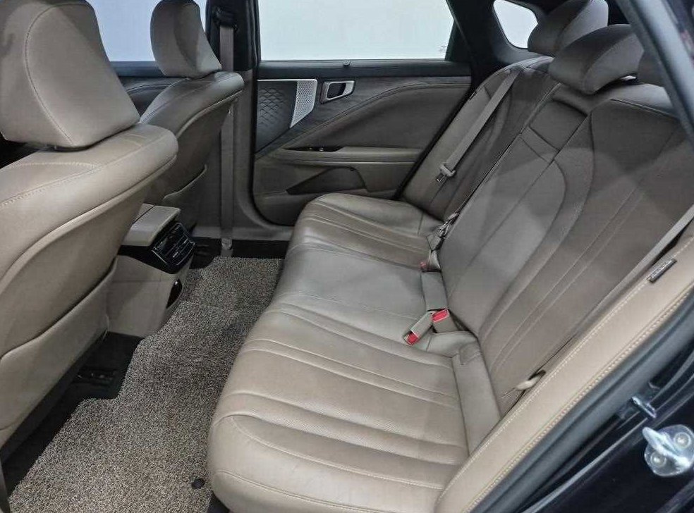 기아 K8 2.5 2WD 사진 12