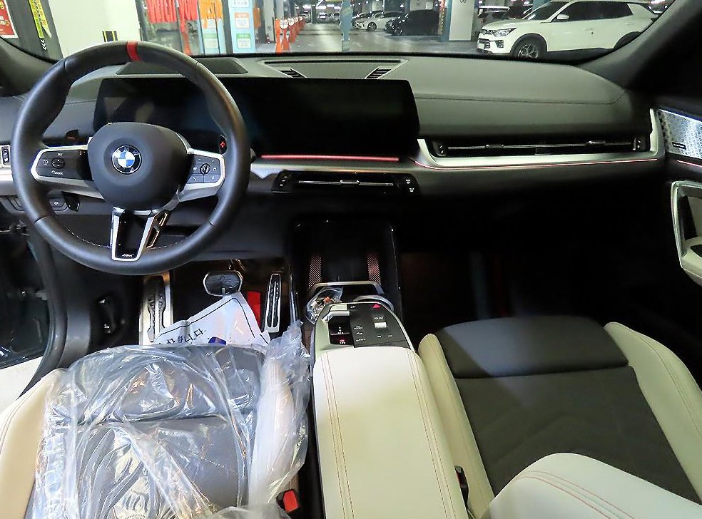 BMW X2 xDrive M35i 사진 10