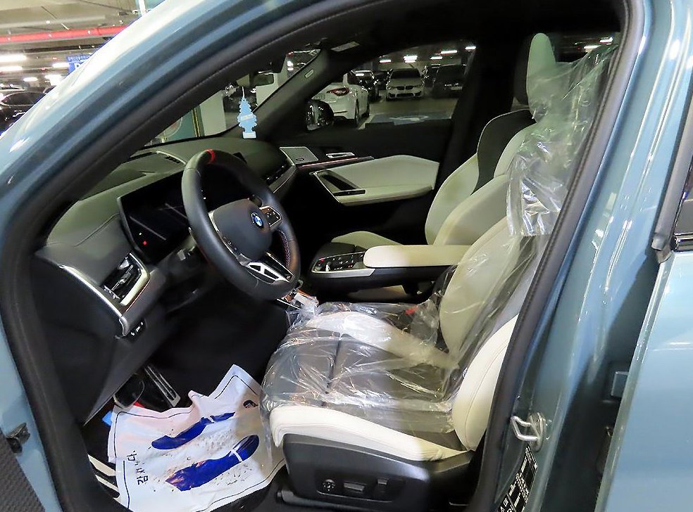 BMW X2 xDrive M35i 사진 6