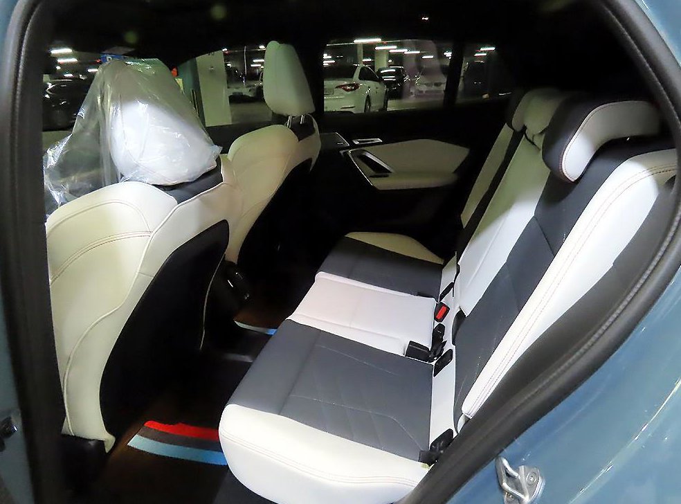 BMW X2 xDrive M35i 사진 7